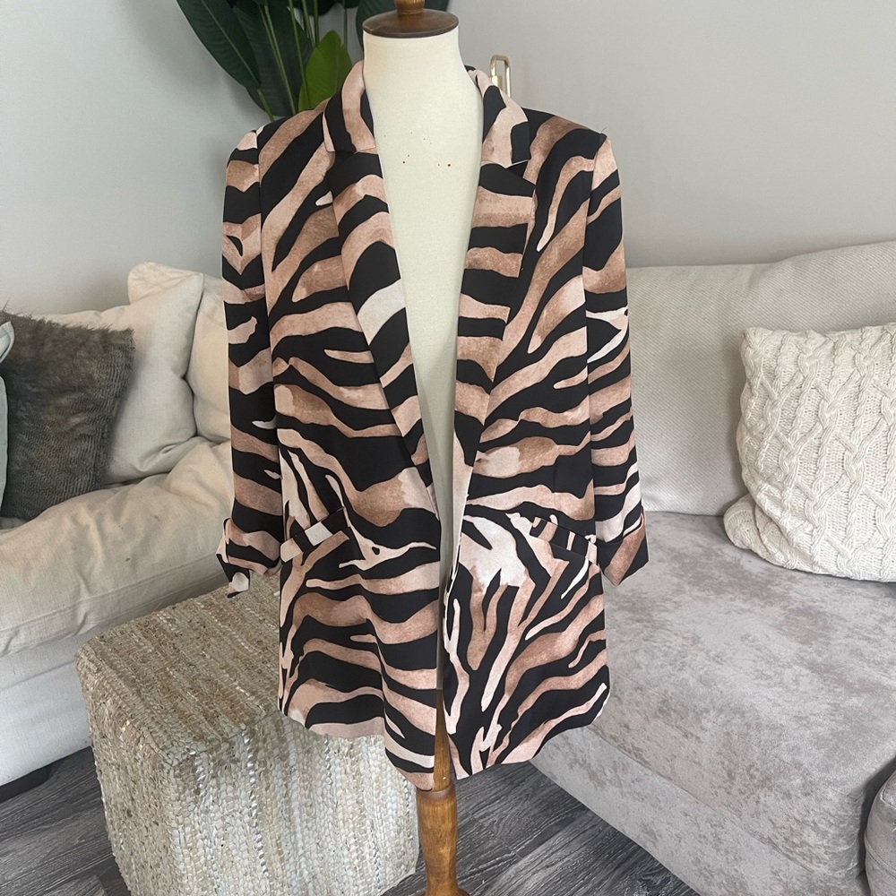 Animal print blazer
